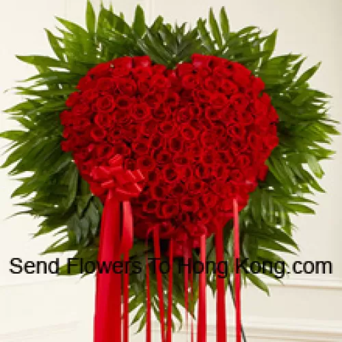 A Beautiful Heart Shaped Arrangement Of 100 Red Roses