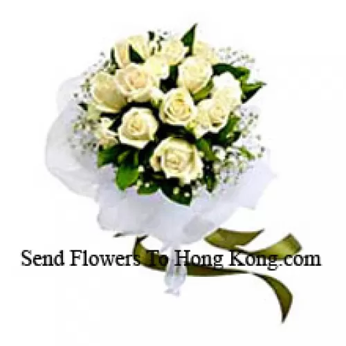 Bouquet de 12 roses blanches